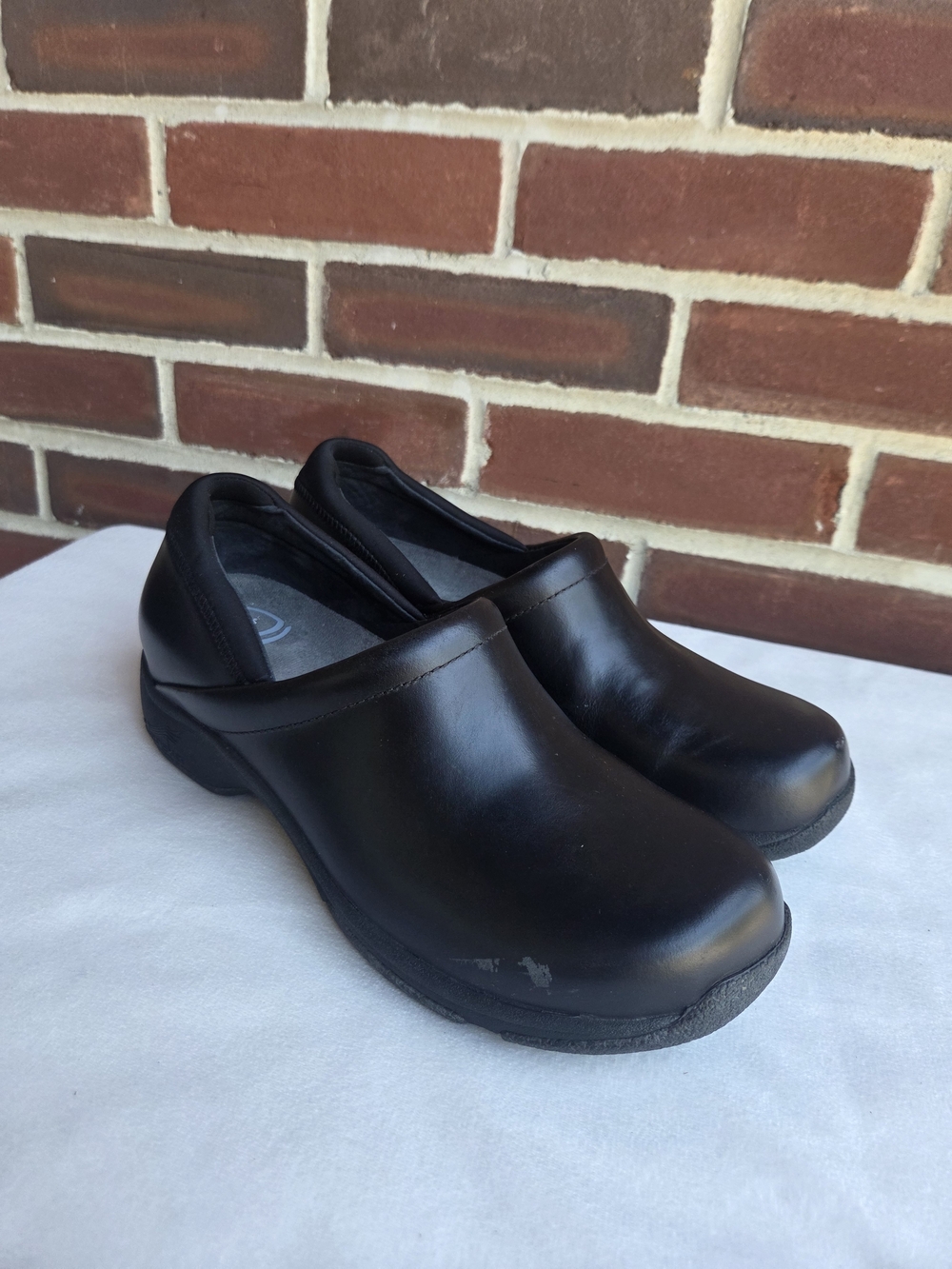 Dansko Women’s Black Leather Slip Resistant Work Shoes EU 40 US 9.5-10 - Picture 9 of 12